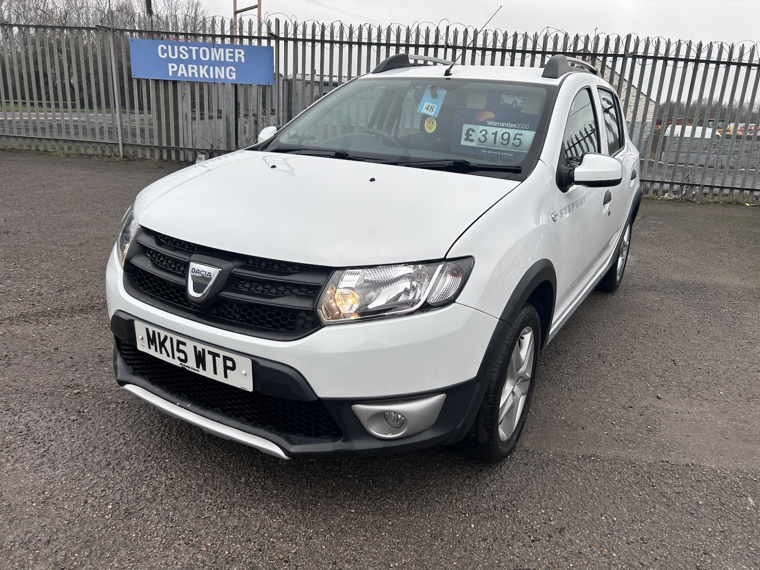 Used Dacia Sandero Stepway 2015 for sale - 77282713: Photo 3