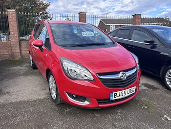 2015 - 1.4 i Life 5-Door