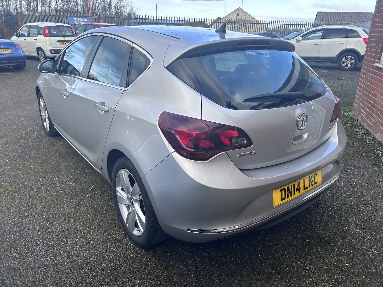 Used Vauxhall Astra 2014 for sale - 77572857: Photo 4