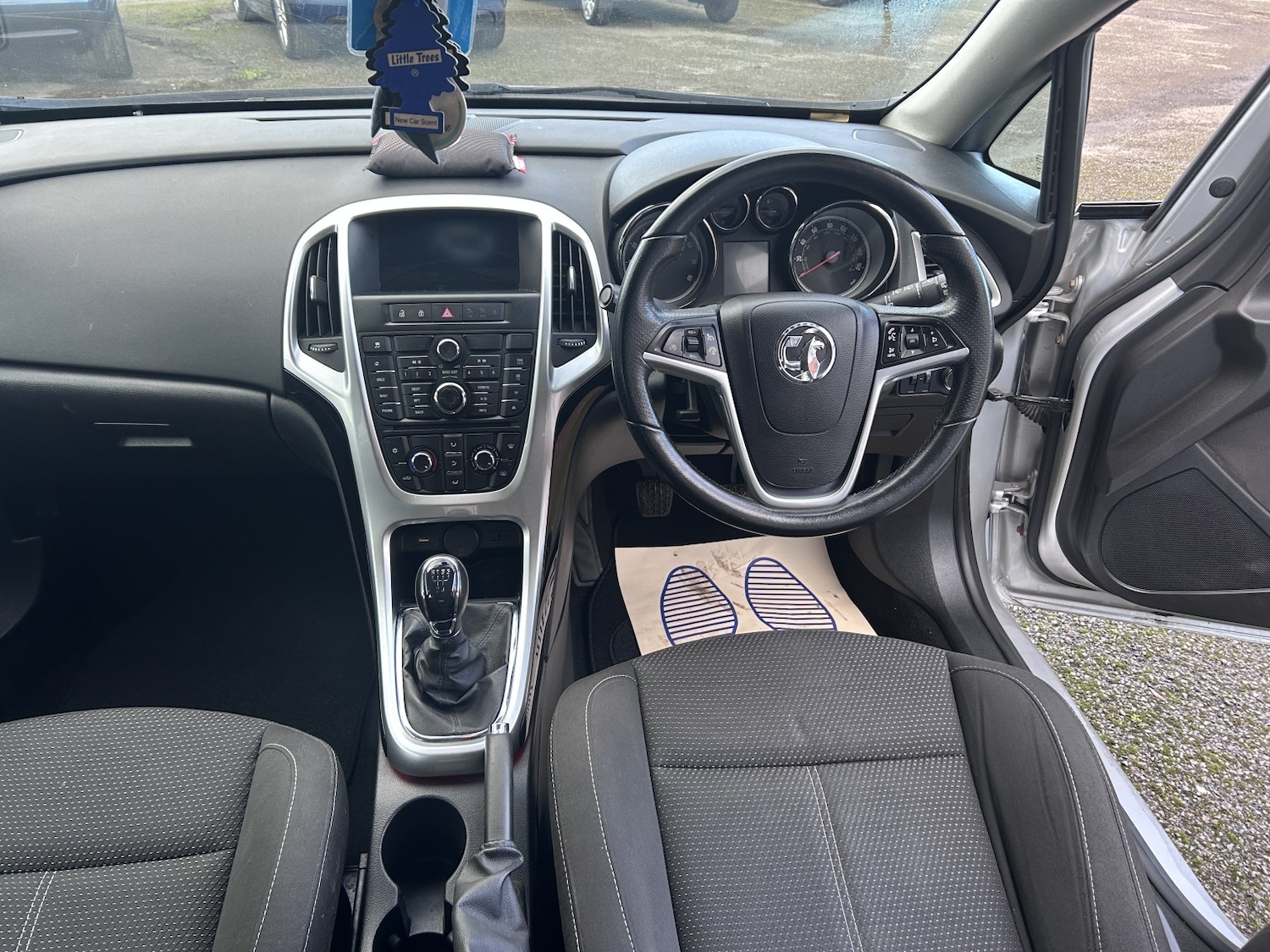 Used Vauxhall Astra 2014 for sale - 77572857: Photo 8