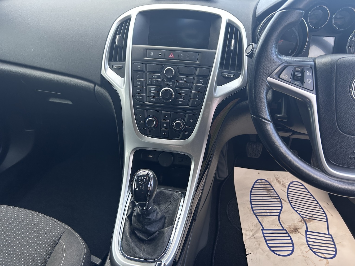 Used Vauxhall Astra 2014 for sale - 77572857: Photo 9