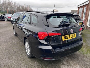 Used Fiat Tipo 2017 for sale - 76982779: Photo