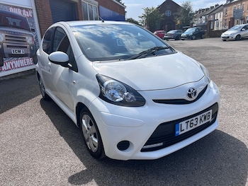 Used Toyota AYGO 2013 for sale - 75504943: Photo