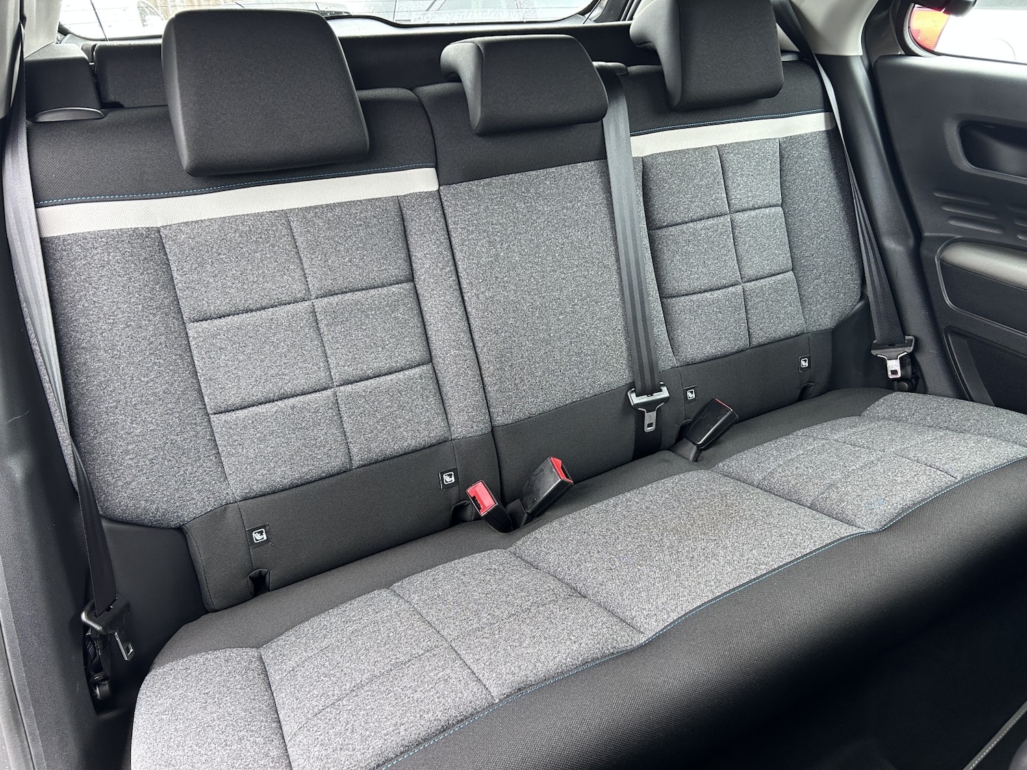 Used Citroen C4 Cactus 2018 for sale - 76340306: Photo 6