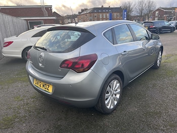 Used Vauxhall Astra 2012 for sale - 76571210: Photo