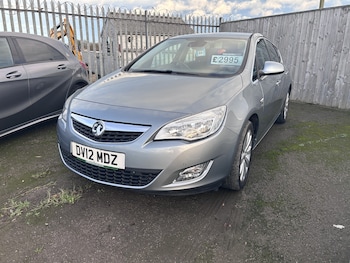 Used Vauxhall Astra 2012 for sale - 76571210: Photo
