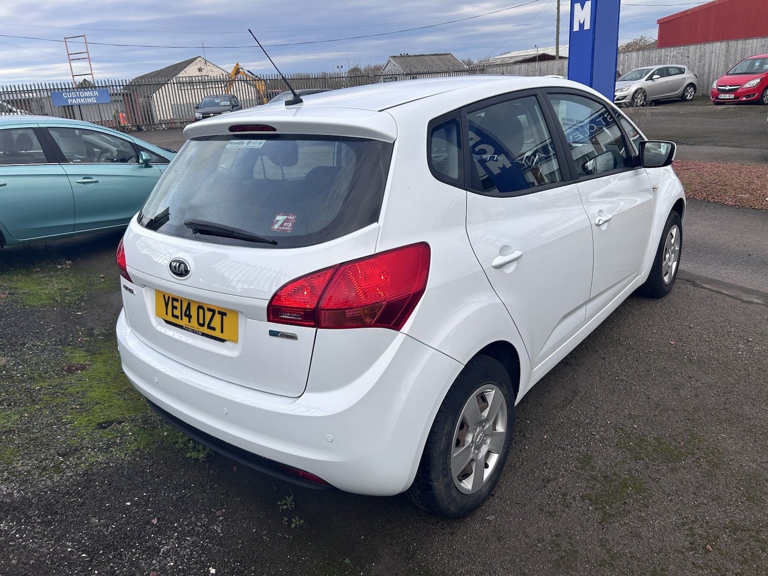 Used Kia Venga 2014 for sale - 76725595: Photo 2