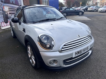 2011 - 1.6 Cooper Coupe 2-Door