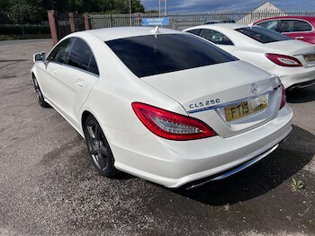Used Mercedes-Benz CLS 2013 for sale - 75130328: Photo