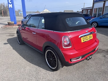 Used MINI Convertible 2012 for sale - 77961957: Photo
