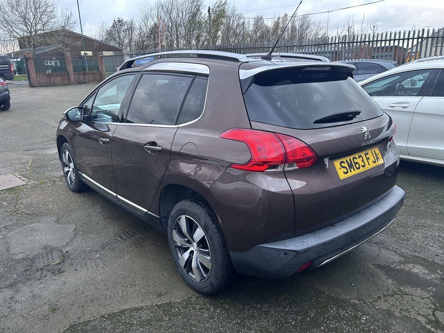 Used Peugeot 2008 2014 for sale - 76725583: Photo 4