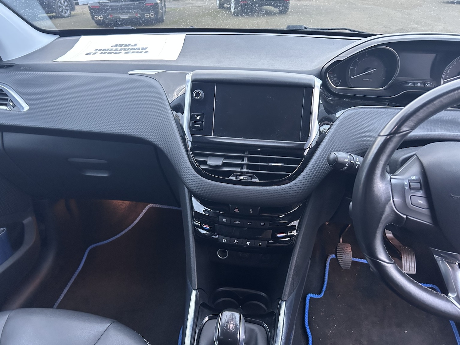 Used Peugeot 2008 2014 for sale - 76725583: Photo 9