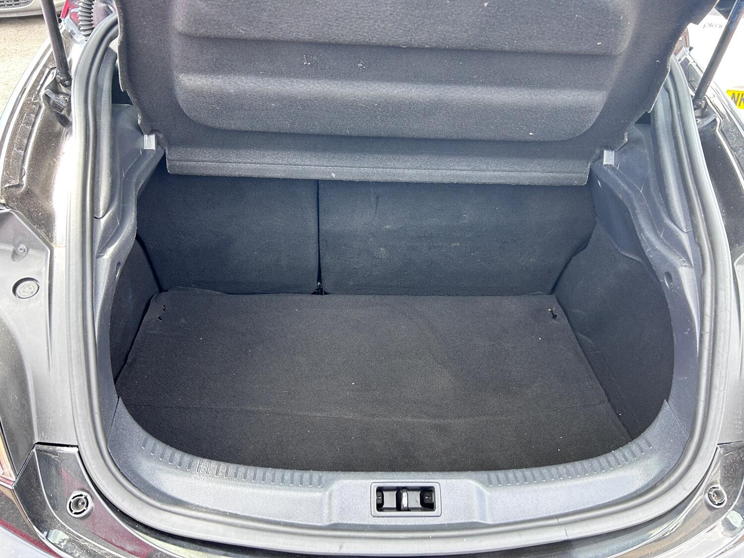 Used Renault Megane 2014 for sale - 76793582: Photo 5