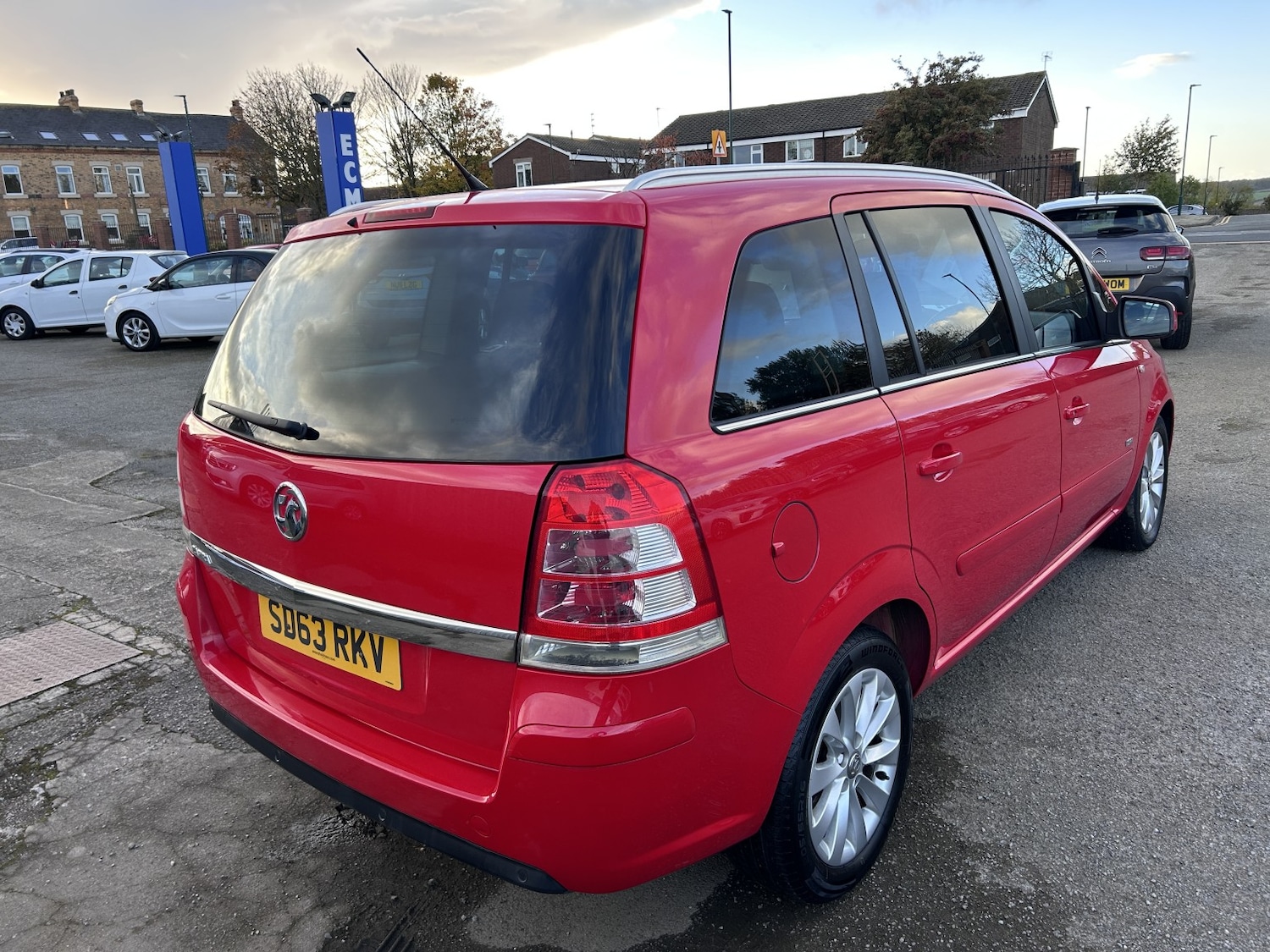 Used Vauxhall Zafira 2013 for sale - 76407557: Photo 2