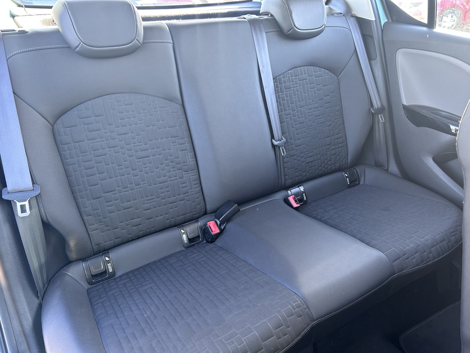 Used Vauxhall Corsa 2015 for sale - 76058124: Photo 6