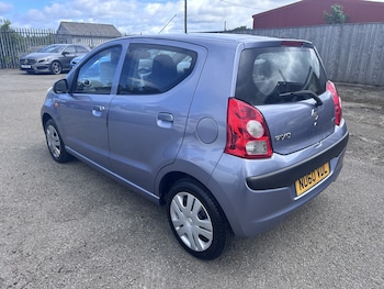 Used Nissan Pixo 2010 for sale - 78807727: Photo