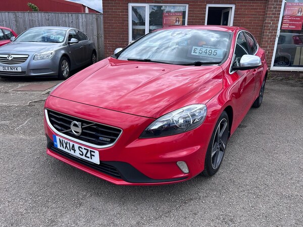 Used Volvo V40 2014 for sale - 76211766: Photo 3