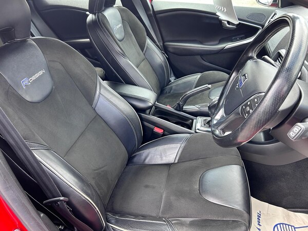 Used Volvo V40 2014 for sale - 76211766: Photo 7