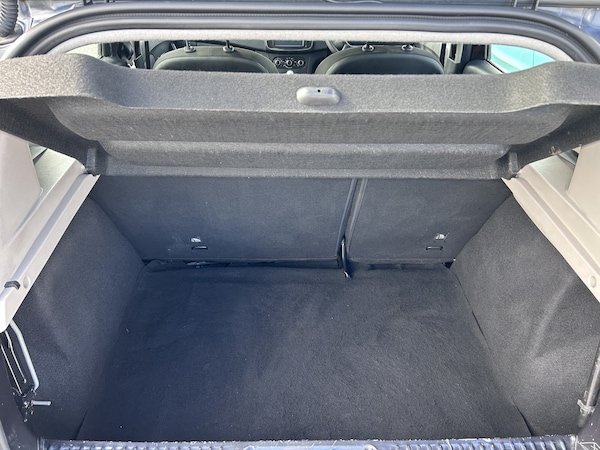 Used Dacia Sandero 2018 for sale - 76070461: Photo 10