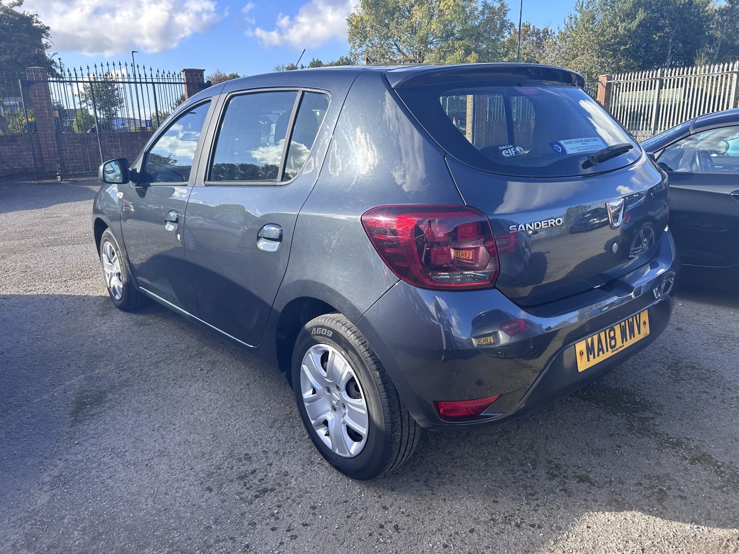 Used Dacia Sandero 2018 for sale - 76070461: Photo 4