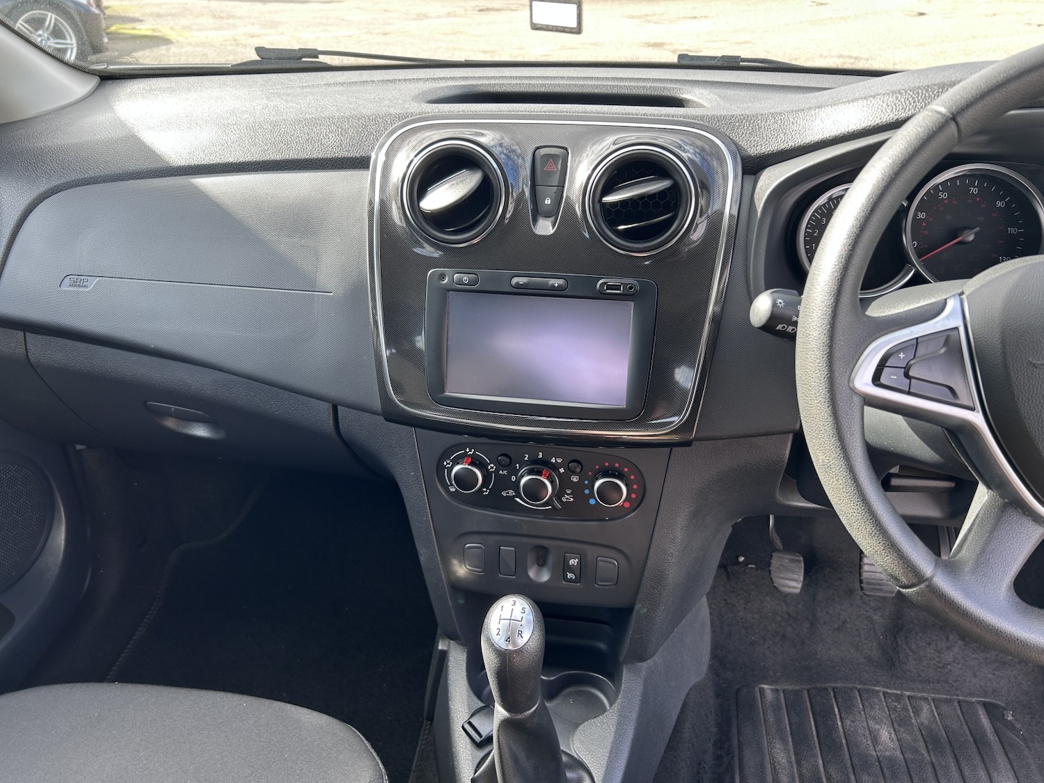 Used Dacia Sandero 2018 for sale - 76070461: Photo 8