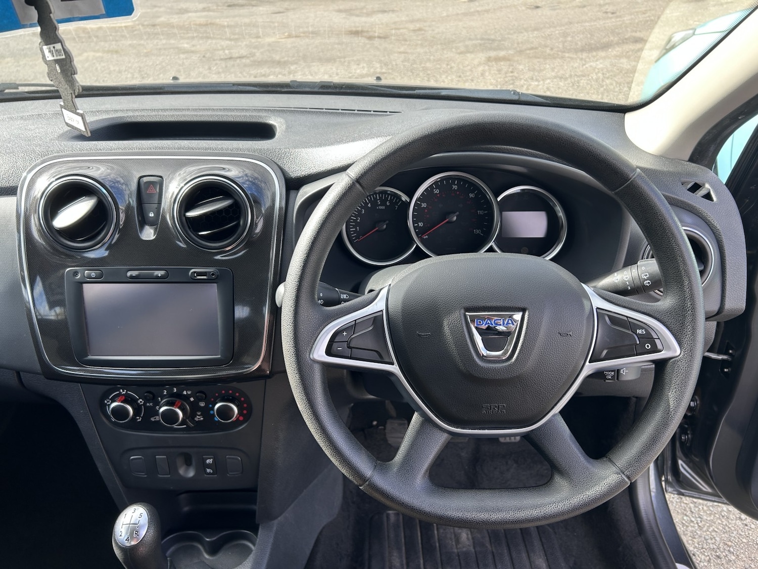 Used Dacia Sandero 2018 for sale - 76070461: Photo 9
