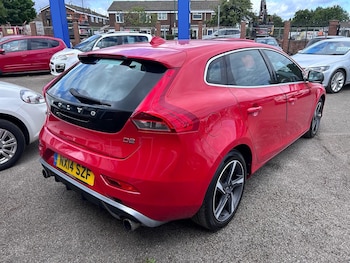Used Volvo V40 2014 for sale - 75975462: Photo
