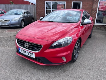 Used Volvo V40 2014 for sale - 75975462: Photo