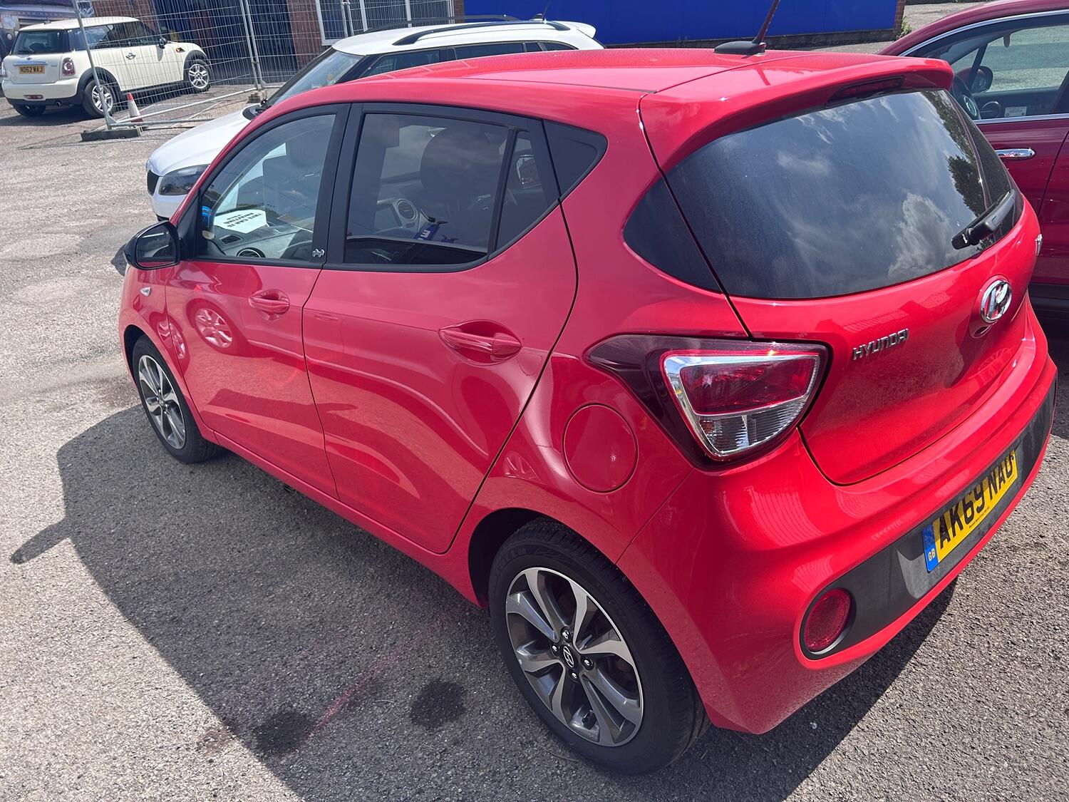 Used Hyundai i10 2019 for sale - 76449366: Photo 4