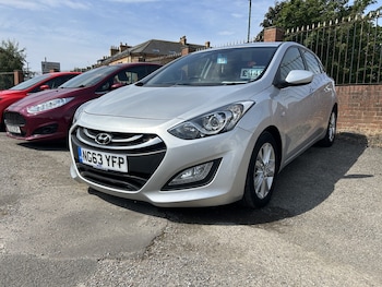 Used Hyundai i30 2013 for sale - 79296592: Photo