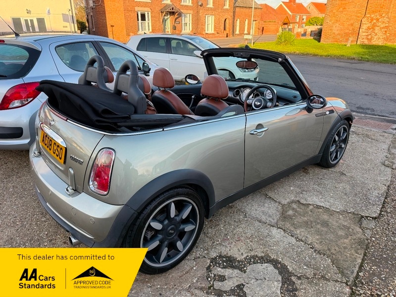Used MINI Convertible 2008 for sale - 76950872: Photo 5