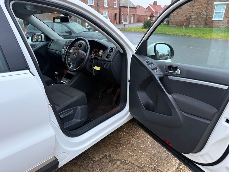 Used Volkswagen Tiguan 2012 for sale - 77288766: Photo 5