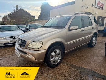 Used Mercedes-Benz M Class 2002 for sale - 76631131: Photo