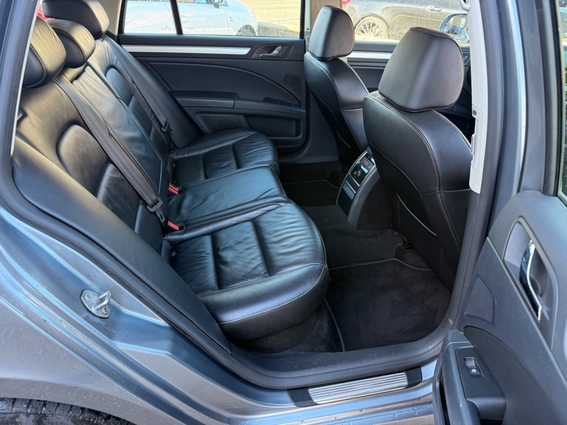 Used Skoda Superb 2012 for sale - 77821762: Photo 9