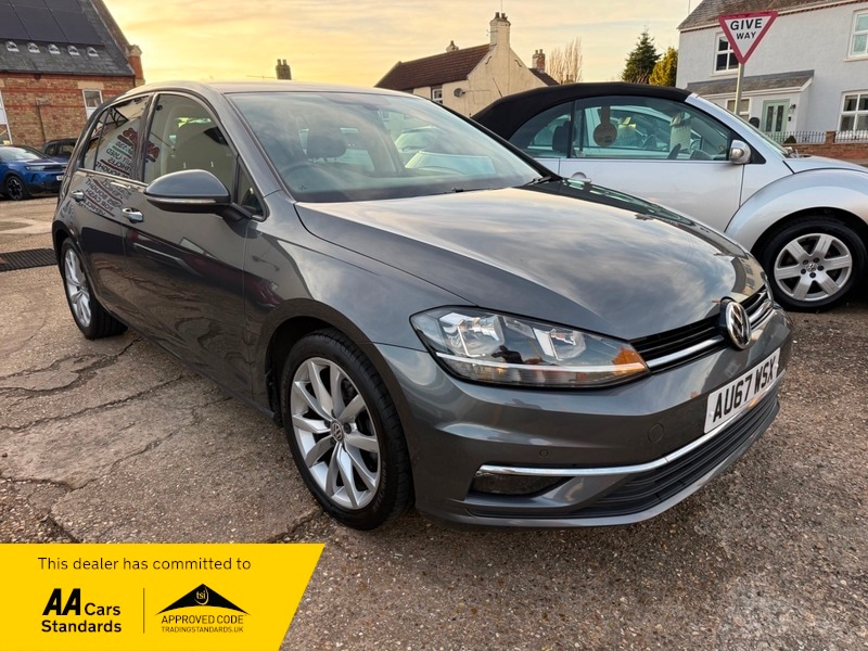 Used Volkswagen Golf 2017 for sale - 77655899: Photo 3