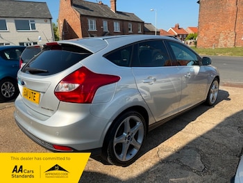 Used Ford Focus 2011 for sale - 75597462: Photo