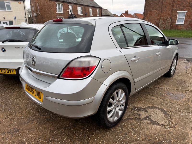 Used Vauxhall Astra 2006 for sale - 77572448: Photo 3