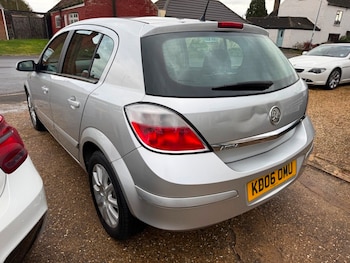 Used Vauxhall Astra 2006 for sale - 77572448: Photo