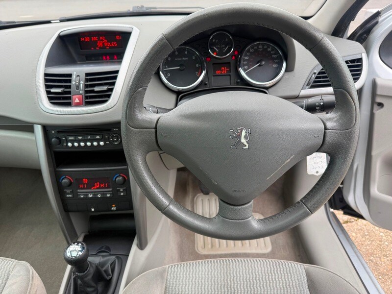Used Peugeot 207 2009 for sale - 77906120: Photo 8