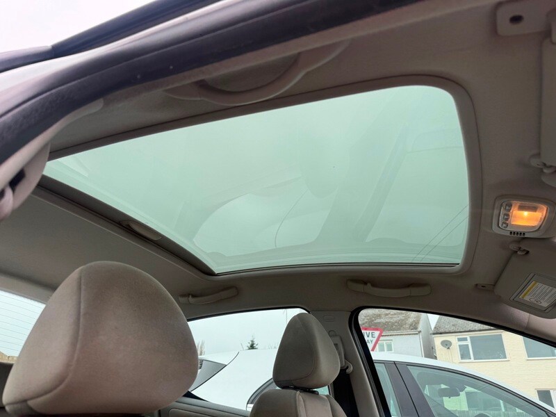 Used Peugeot 207 2009 for sale - 77906120: Photo 9