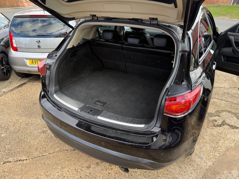 Used Infiniti FX 2013 for sale - 76211010: Photo 11