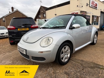 Used Volkswagen Beetle 2010 for sale - 77655909: Photo