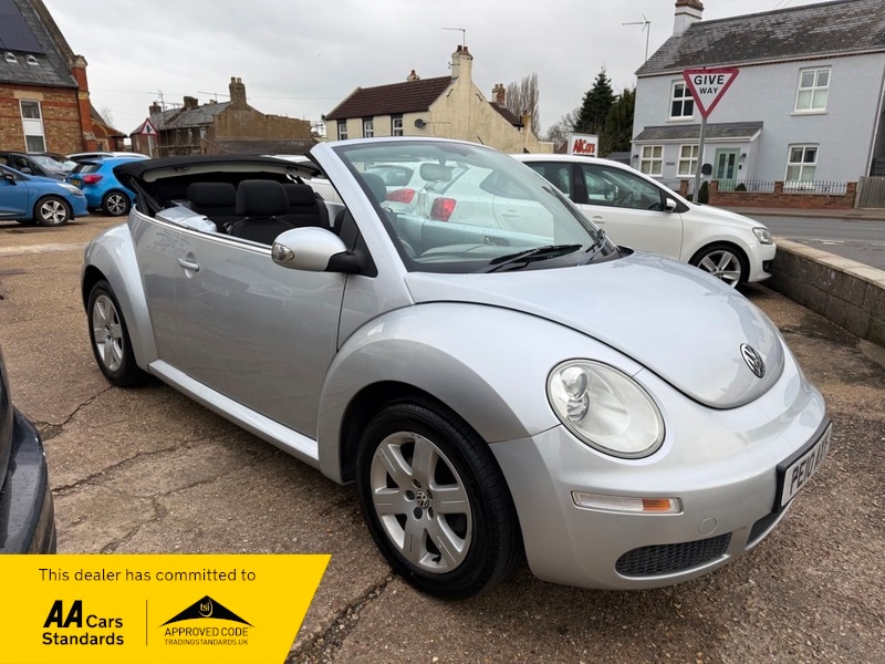 Used Volkswagen Beetle 2010 for sale - 77655909: Photo 4