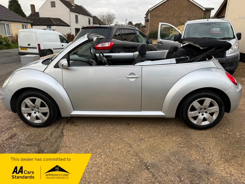 Used Volkswagen Beetle 2010 for sale - 77655909: Photo 9