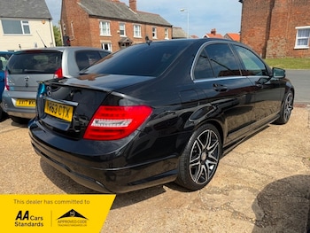 Used Mercedes-Benz C Class 2013 for sale - 79010136: Photo