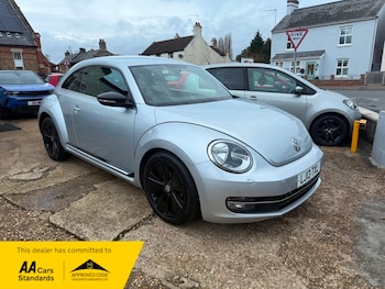 Used Volkswagen Beetle 2013 for sale - 76547397: Photo