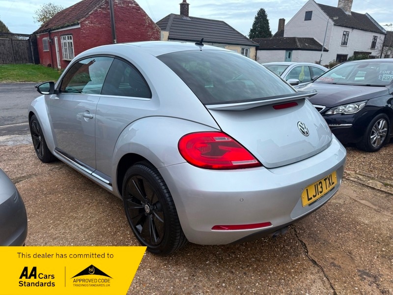 Used Volkswagen Beetle 2013 for sale - 76547397: Photo 5