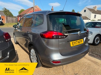 Used Vauxhall Zafira 2017 for sale - 79142883: Photo