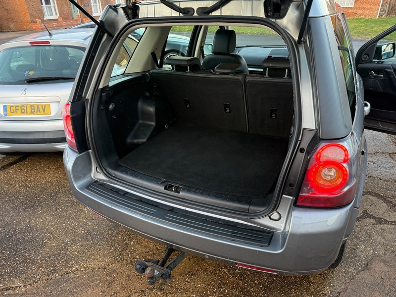 Used Land Rover Freelander 2013 for sale - 77129203: Photo 11