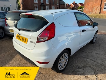 Used Ford Fiesta 2014 for sale - 75307580: Photo